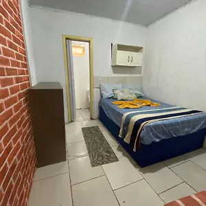  Alojamento de Acomodação e Pequeno-almoço Quartos E Suites